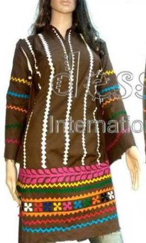 Rilli Applique Design by DESSI International